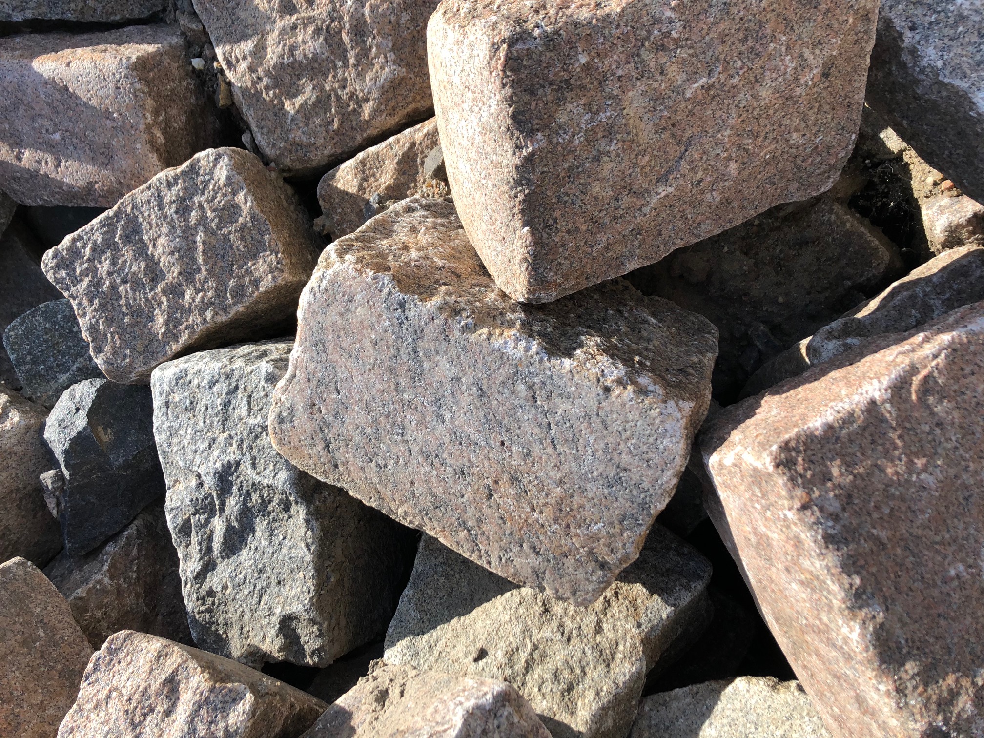 Brosten i bunke, blandet brugte brosten