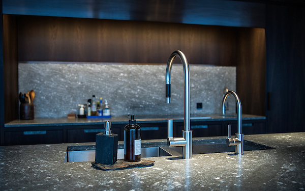 Bordplade i natursten